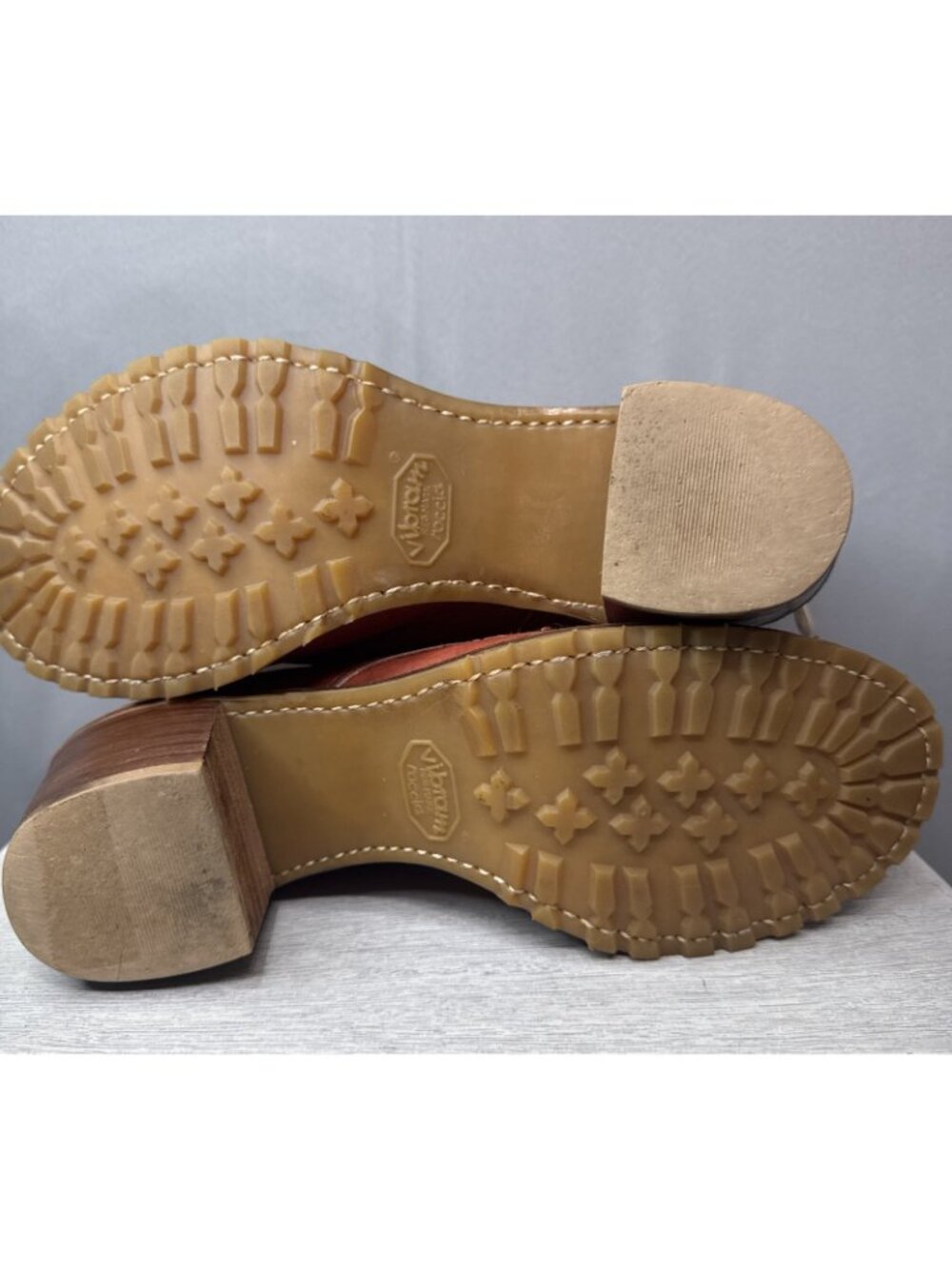 RARE Frye Women’s Sabrina 6G Lace Up Made In USA - 9.5 M. $480 - Picture 9 of 12